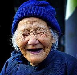 laughing-old-lady