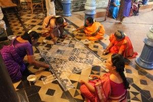 chettinad_chettiar-wedding-kolam-preparation-2_anurag-mallick